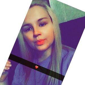 Meet your Posher, Jade